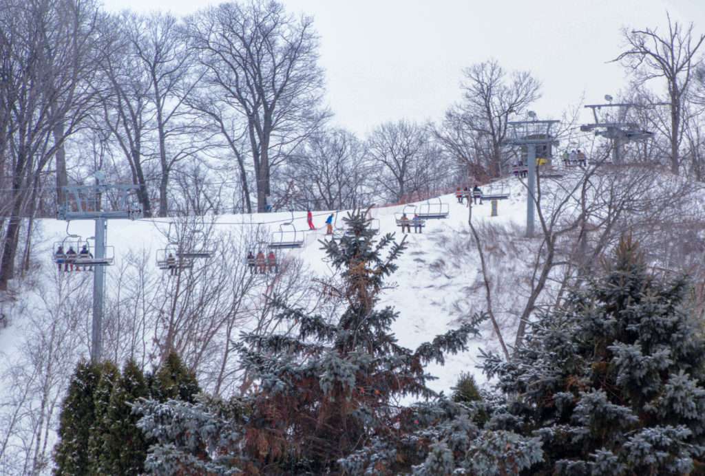 Christmas Mountain in the Wisconsin Dells - Small Town In Stilettos